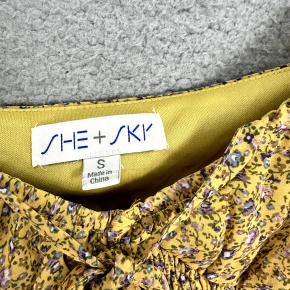 She + Sky Top Women Small Yellow Dainty Floral Boho Hippie Cottagecore Coquette - Picture 2 of 7